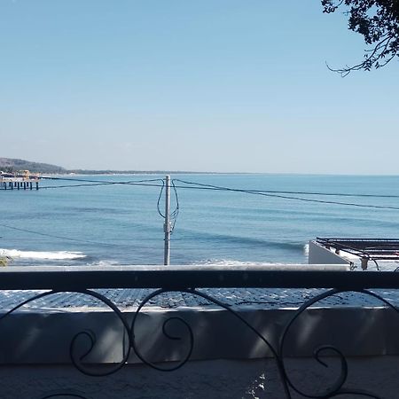 Chilamar Surf Lodge لا ليبرتاد المظهر الخارجي الصورة
